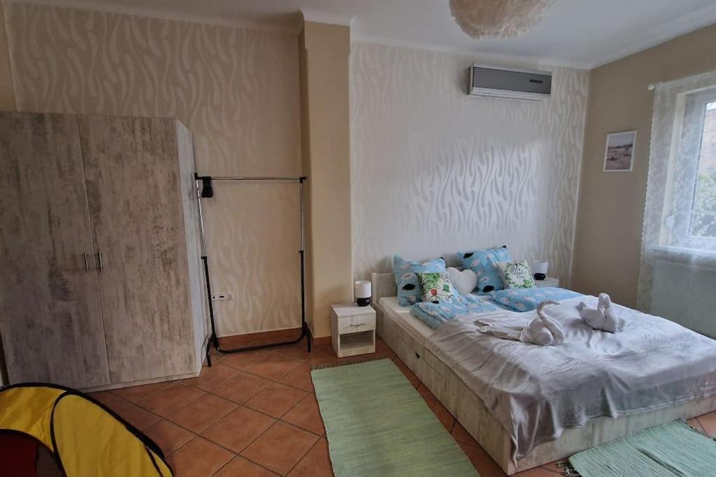 Jackpot Apartman Budapesta Exterior foto